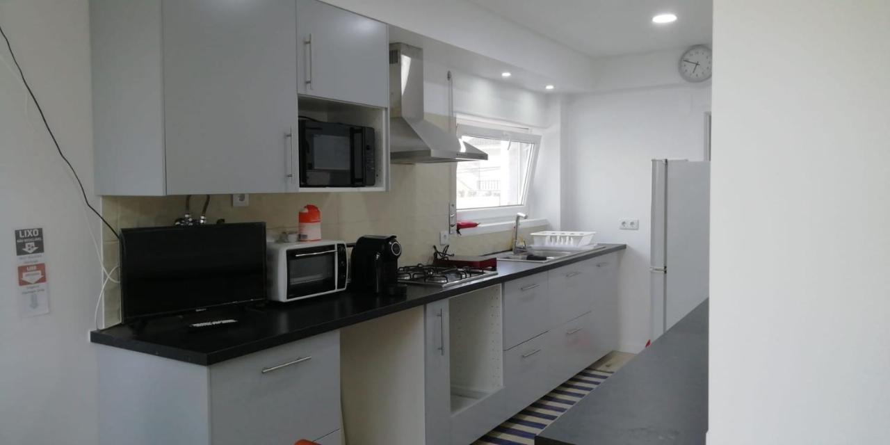 Guesthouse Marialva Park Corroios Luaran gambar