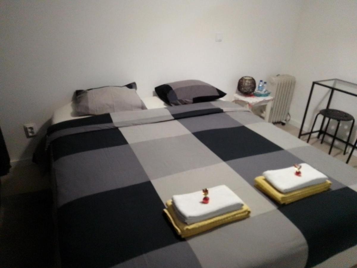 Guesthouse Marialva Park Corroios Luaran gambar